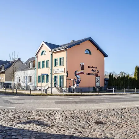 Ueber Dem Pub * 米兴多夫