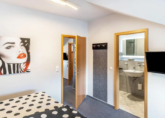 Ueber Dem Pub 米兴多夫