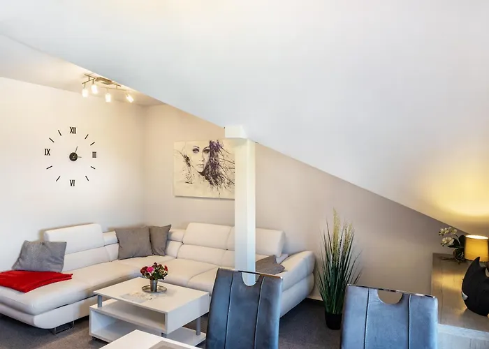 Ueber Dem Pub 米兴多夫